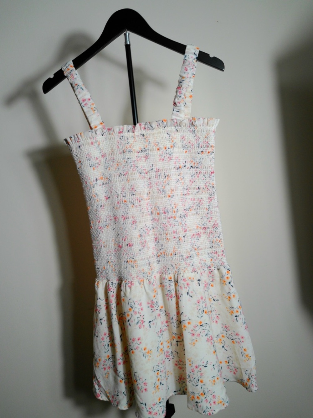 ALI & JAY‎ Cream Floral Smocked Top with Navy and Coral Accents